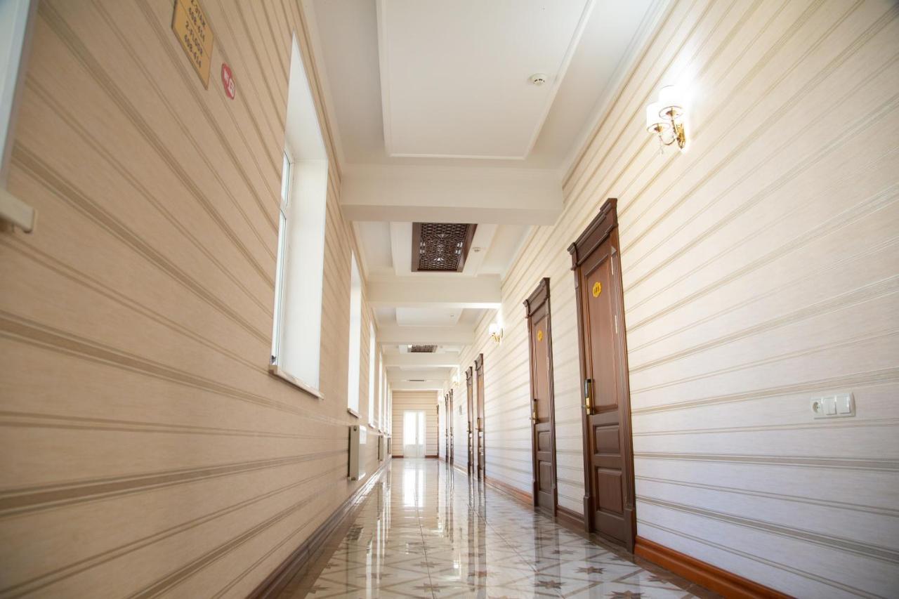 Buyuk Ipak Yo'Li Hotel Namangan Extérieur photo